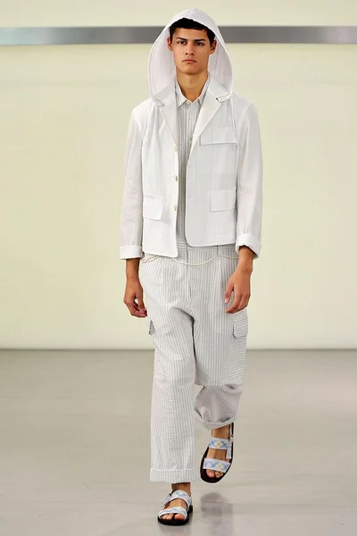 Look 21
